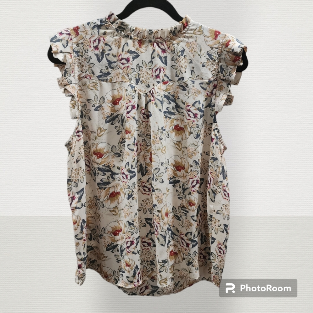 Monteau summery floral top, size medium